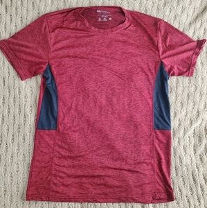 NWOT Mens Dry Fit Size Large Real Essentials T Shirt 👕